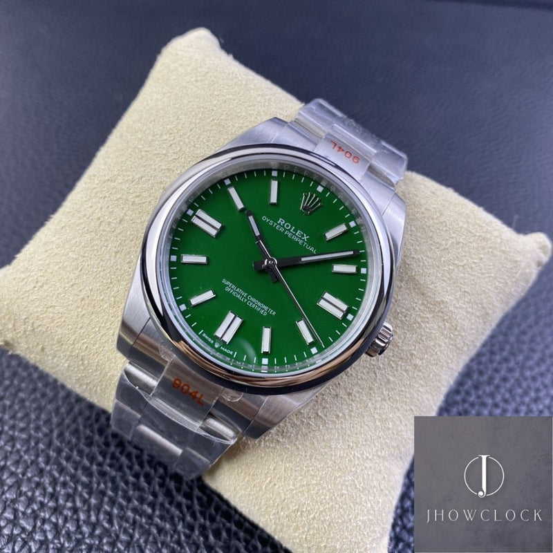 Fábrica EW - Rolex Oyster Perpetual M124300-0005 Mostrador Verde Tamanho 41mm