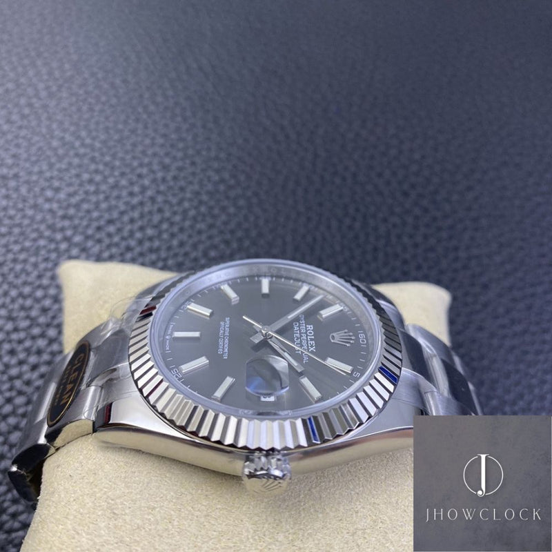 Fábrica Clean - Rolex Datejust  M126334-0013 Mostrador Cinza Tamanho 41mm