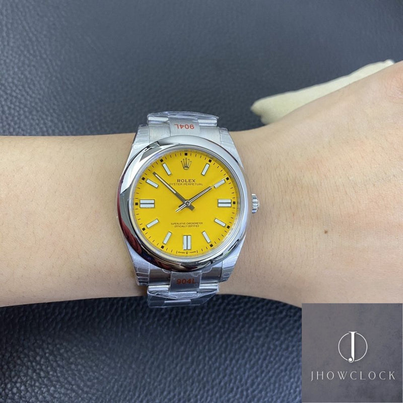 Fábrica EW - Rolex Oyster Perpetual M124300-0004 Mostrador Amarelo Tamanho 41mm
