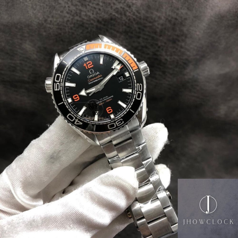 Fábrica VS - Omega  Seamaster Diver 600M 215.30.44.21.01.002 Mostrador Preto