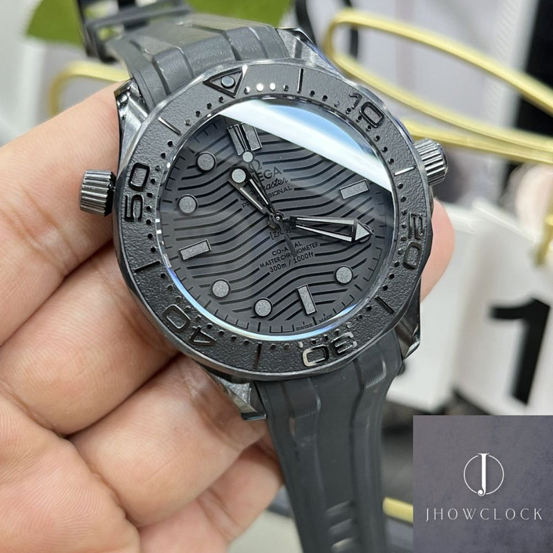 Omega Seamaster Diver 300M 210.92.44.20.01.003 Cerâmica Preta