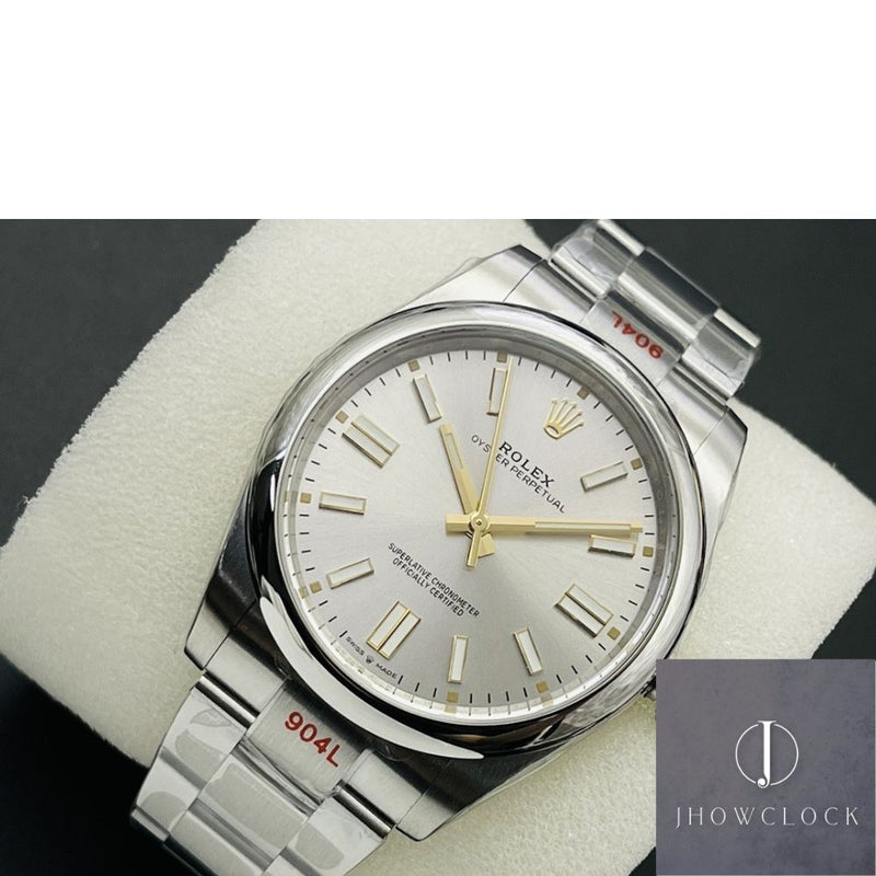Fábrica EW - Rolex Oyster Perpetual M124300-0001 Mostrador Prata Tamanho 41mm