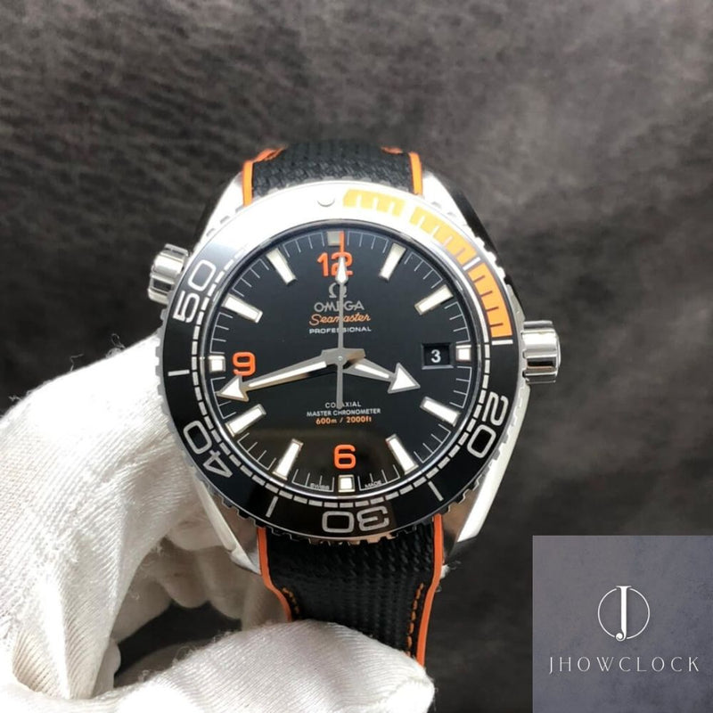 Fábrica VS - Omega Seamaster Diver 600M 215.32.44.21.01.001 Mostrador Preto