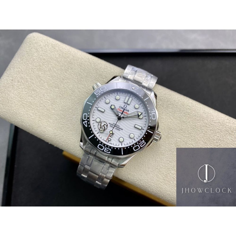 Fábrica VS - Omega Seamaster Diver 300M 210.30.42.20.04.001 Série de Mostrador Branco