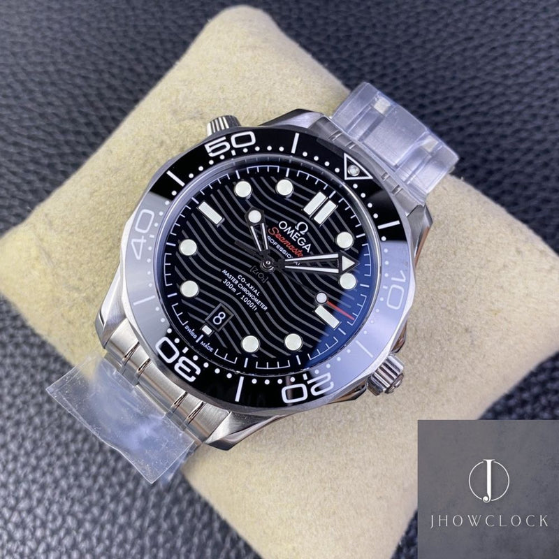 Fábrica VS - Omega Seamaster Diver 300M 212.30.41.20.01.003 Mostrador Preto