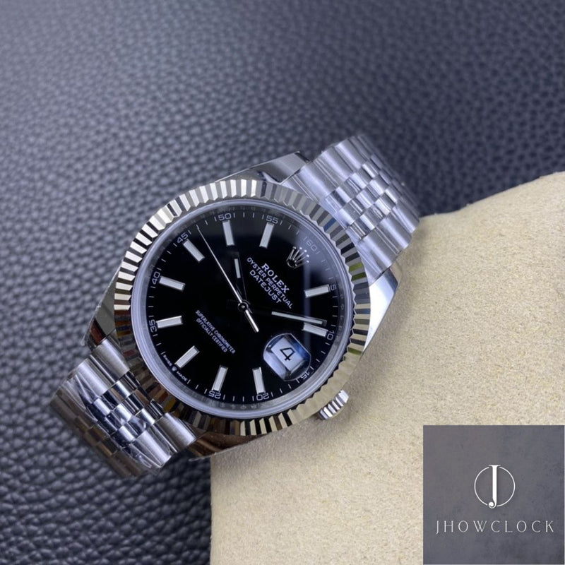 Fábrica Clean - Rolex Datejust M126334-0018 Mostrador Preto Tamanho 41mm