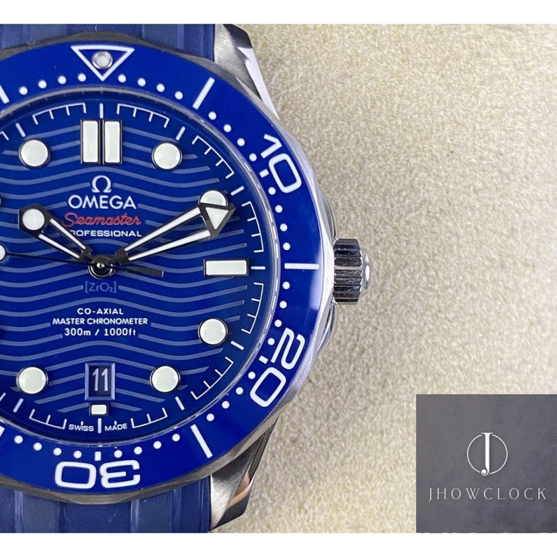 Fábrica VS - Omega  Seamaster Diver 300M 210.32.42.20.03.001 Mostrador azul escuro