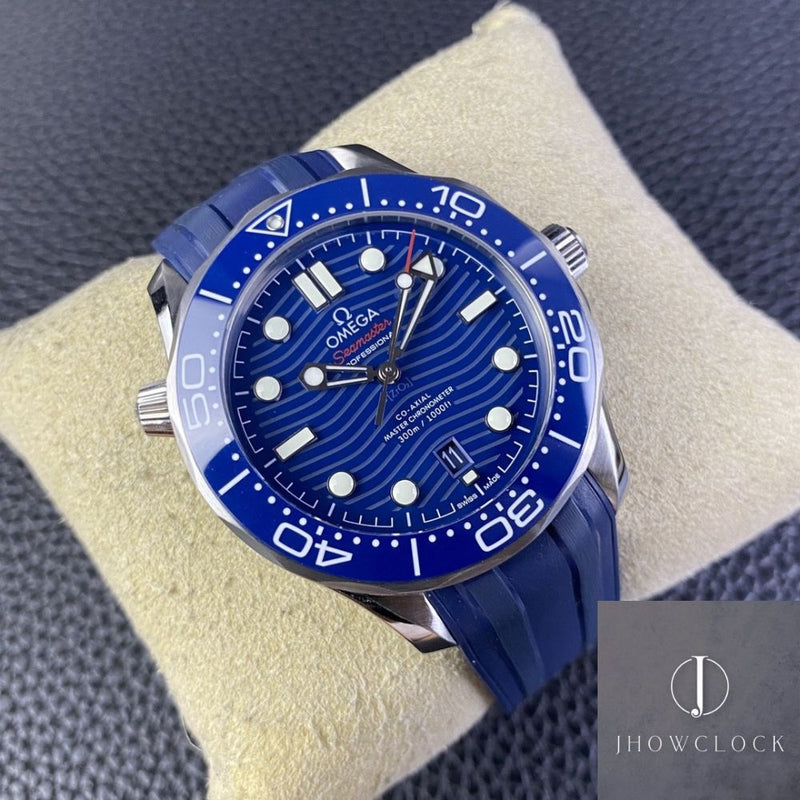 Fábrica VS - Omega  Seamaster Diver 300M 210.32.42.20.03.001 Mostrador azul escuro