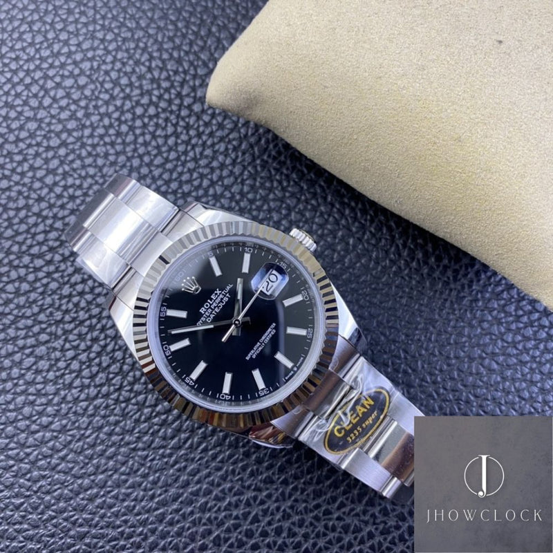 Fábrica Clean - Rolex Datejust M126334-0017 Mostrador Preto Tamanho 41mm