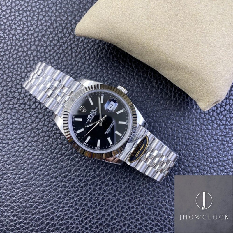 Fábrica Clean - Rolex Datejust M126334-0018 Mostrador Preto Tamanho 41mm