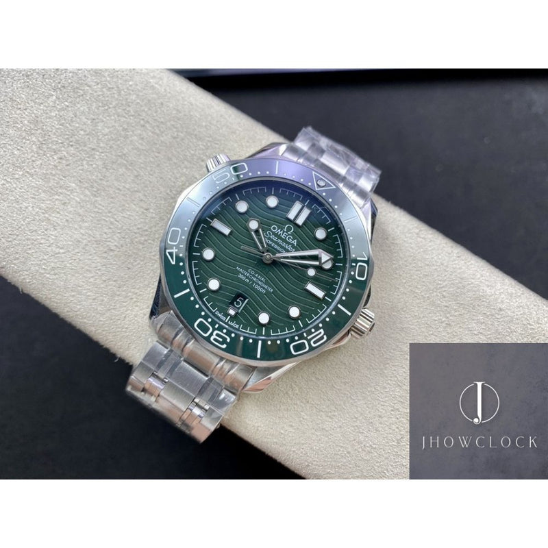 Fábrica VS - Omega Seamaster Diver 300M 210.30.42.20.10.001 Mostrador Verde