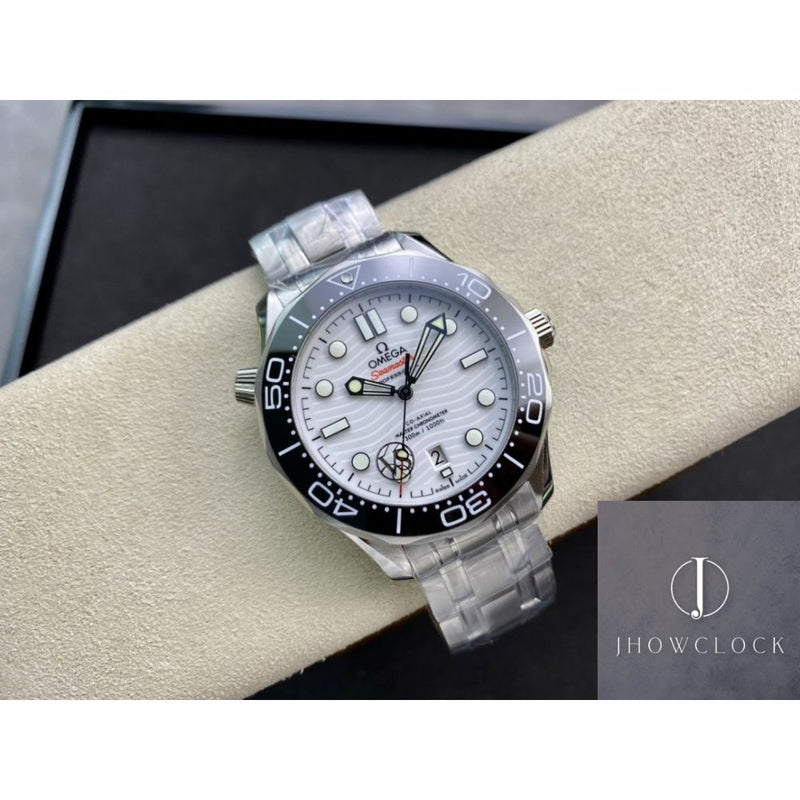 Fábrica VS - Omega Seamaster Diver 300M 210.30.42.20.04.001 Série de Mostrador Branco