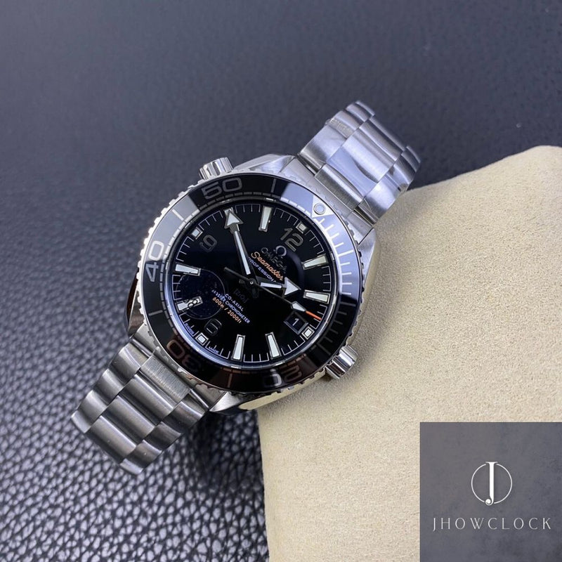 Fábrica VS - Omega  Seamaster Diver 600M 215.30.40.20.01.001 Mostrador Preto