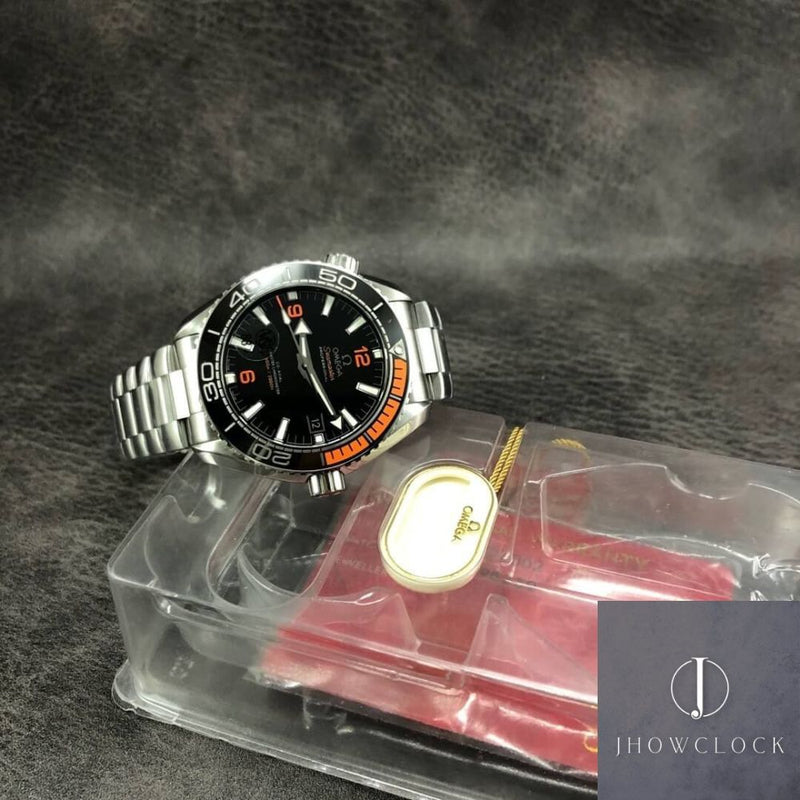 Fábrica VS - Omega  Seamaster Diver 600M 215.30.44.21.01.002 Mostrador Preto