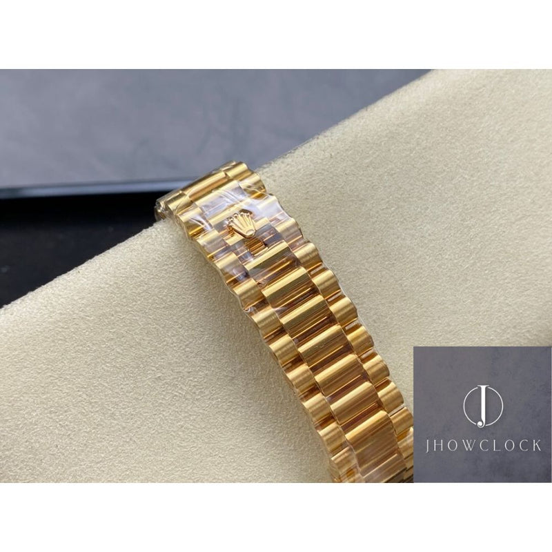 Rolex Day Date M228238-0002 Mostrador Prata Tamanho 40mm