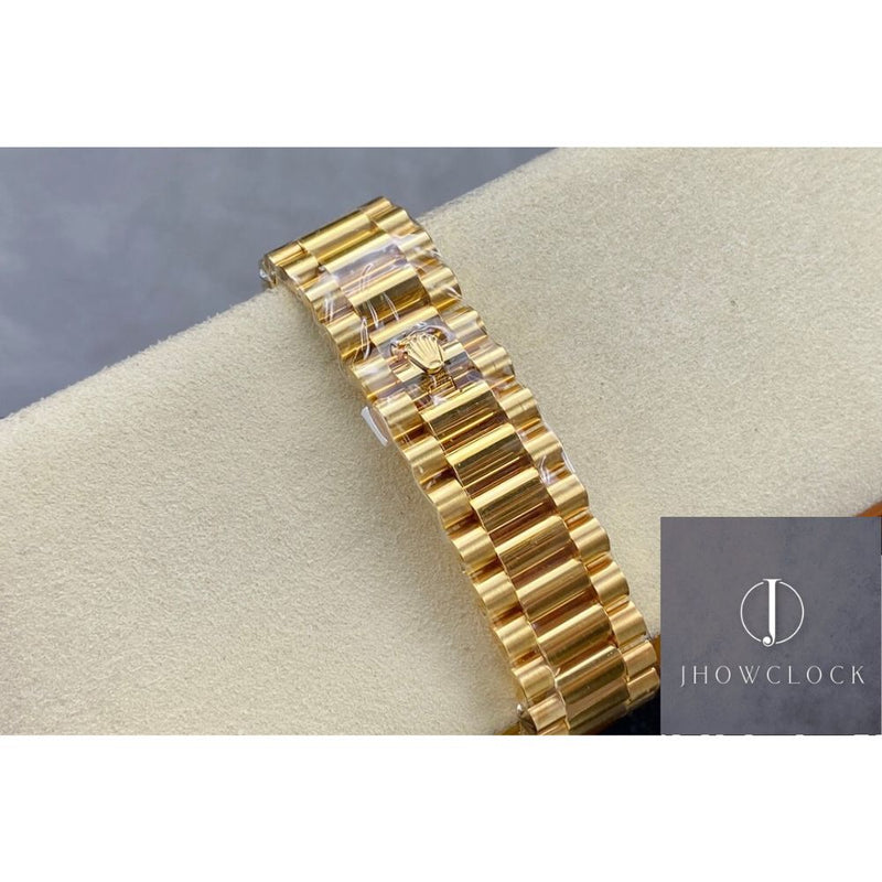 Rolex Day Date M228238-0002 Mostrador Prata Tamanho 40mm