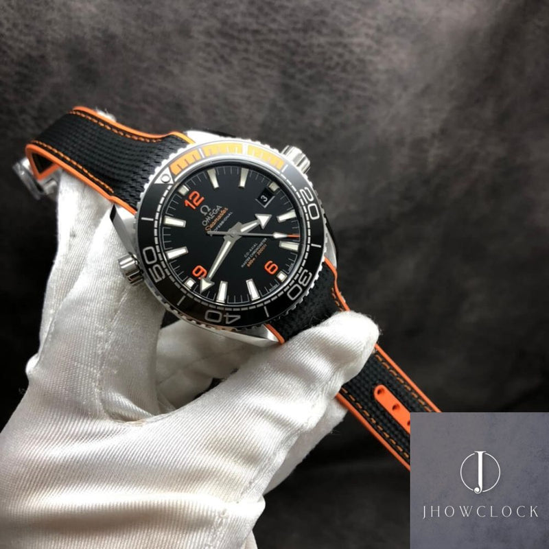 Fábrica VS - Omega Seamaster Diver 600M 215.32.44.21.01.001 Mostrador Preto
