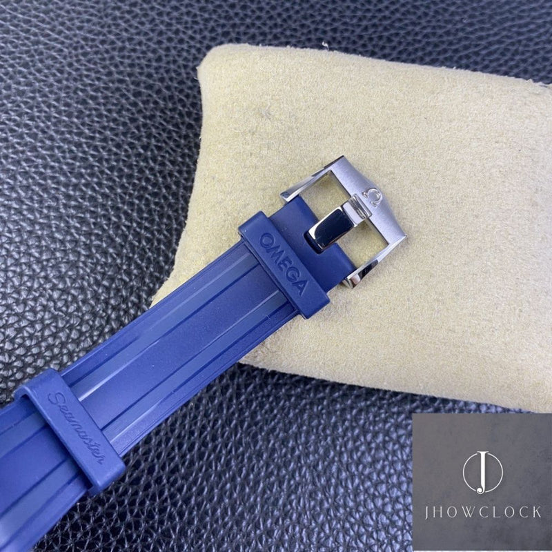 Fábrica VS - Omega  Seamaster Diver 300M 210.32.42.20.03.001 Mostrador azul escuro