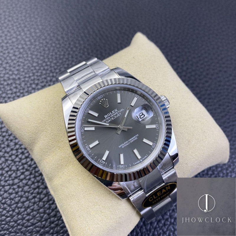 Fábrica Clean - Rolex Datejust  M126334-0013 Mostrador Cinza Tamanho 41mm