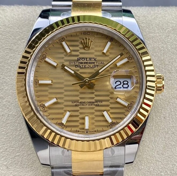Fábrica Clean - Rolex Datejust M126333-0021 Mostrador Dourado Tamanho