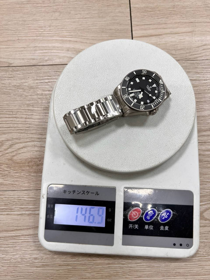 ZF Factory Tudor Pelagos M25600TB-0001 Mostrador Preto