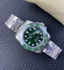 Rolex Submariner 116610LV-0002 de fábrica CLEAN, mostrador verde, tamanho 40 mm