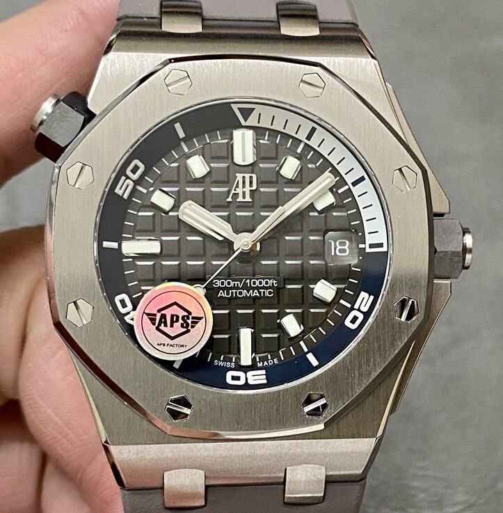 Audemars Piguet Royal Oak 15407ST.OO.1220ST.01