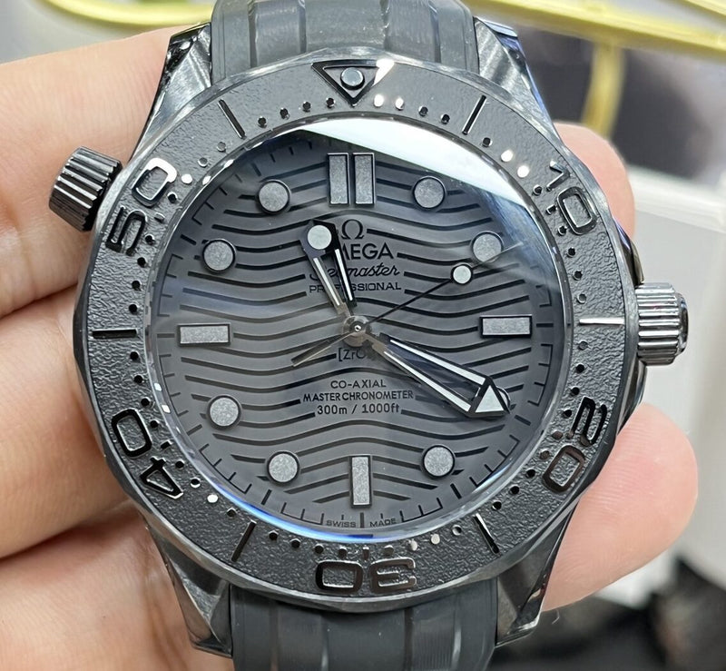 Omega Seamaster Diver 300M 210.92.44.20.01.003 Cerâmica Preta