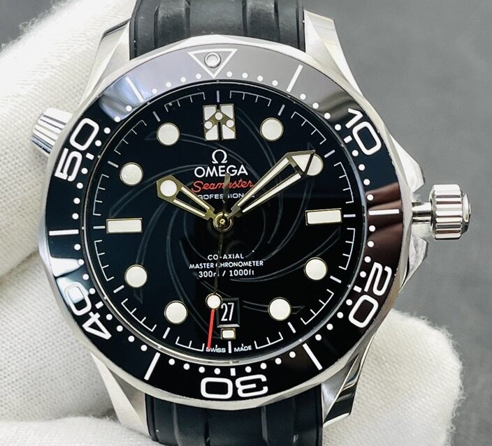 Fábrica VS - Omega Seamaster Diver 300M 210.22.42.20.01.004 Mostrador Preto