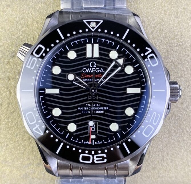 Fábrica VS - Omega Seamaster Diver 300M 212.30.41.20.01.003 Mostrador Preto